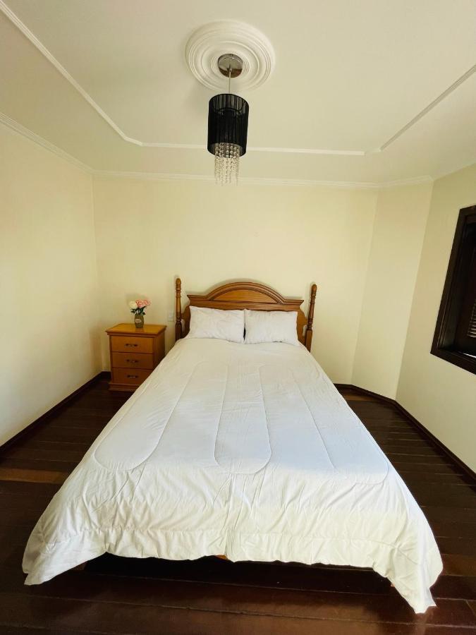 Residencial Pine House Hotell Canela Exteriör bild
