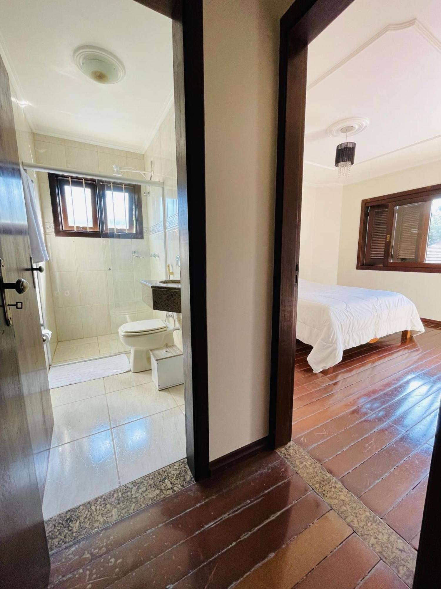 Residencial Pine House Hotell Canela Exteriör bild