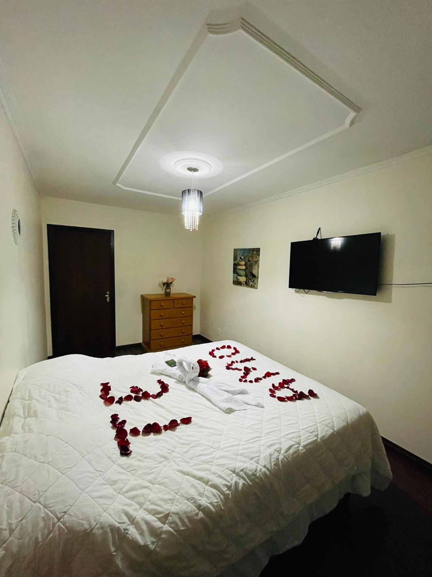 Residencial Pine House Hotell Canela Exteriör bild